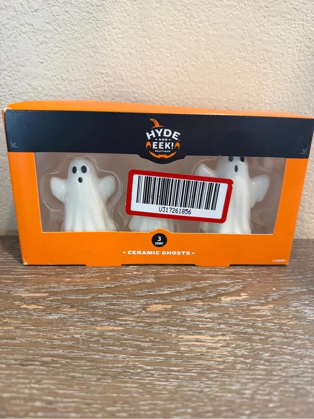 3pc Shiny Ceramic Ghosts Decorative Accent Set - Hyde and EEK! Boutique 2026